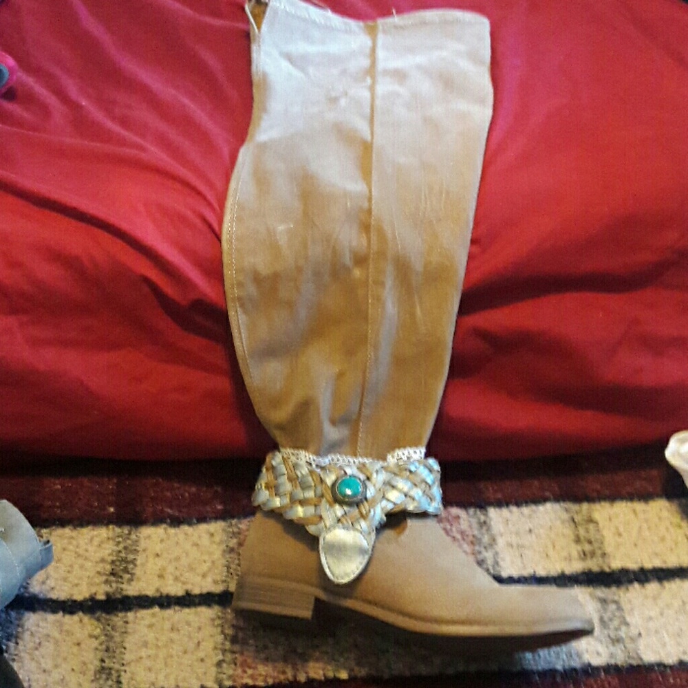Tan boots thigh high